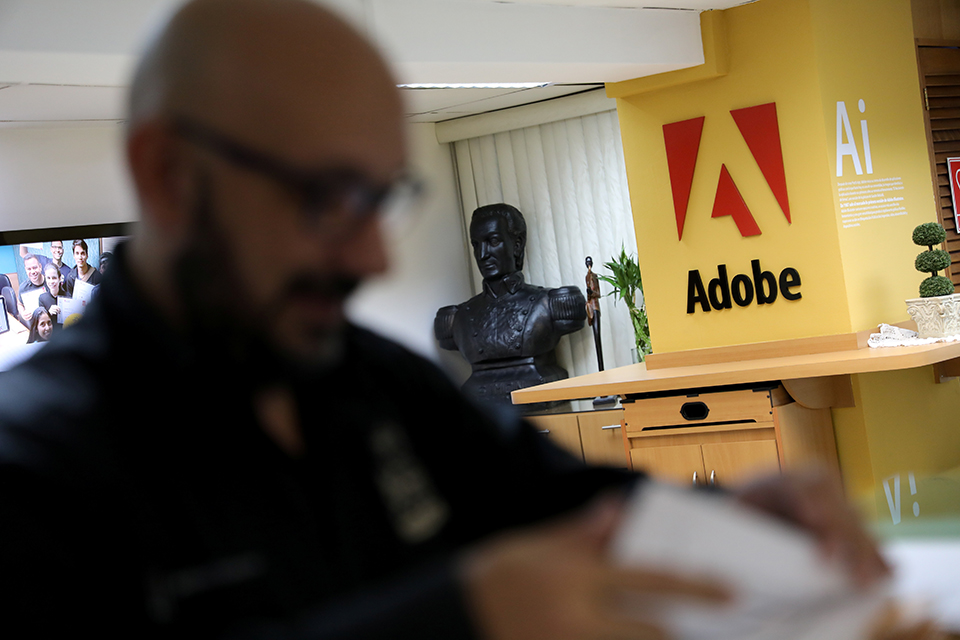 Adobe bị kiện vì hành vi lừa đảo trong gói đăng ký- Ảnh 1. Adobe bị kiện vì hành vi lừa đảo trong gói đăng ký- Ảnh 1.