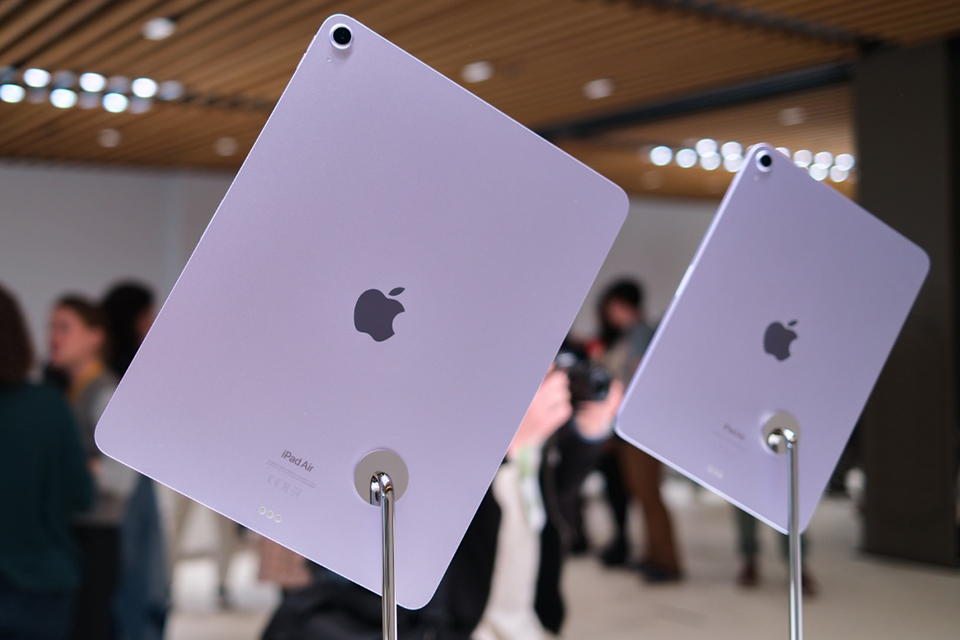 Apple nói gì khi bị phát hiện làm sai thông số iPad Air M2- Ảnh 1. Apple nói gì khi bị phát hiện làm sai thông số iPad Air M2- Ảnh 1.