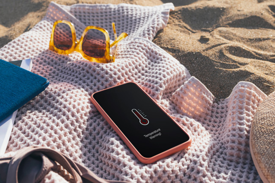Ba cách hạ nhiệt nhanh nếu smartphone quá nóng- Ảnh 1. Ba cách hạ nhiệt nhanh nếu smartphone quá nóng- Ảnh 1.