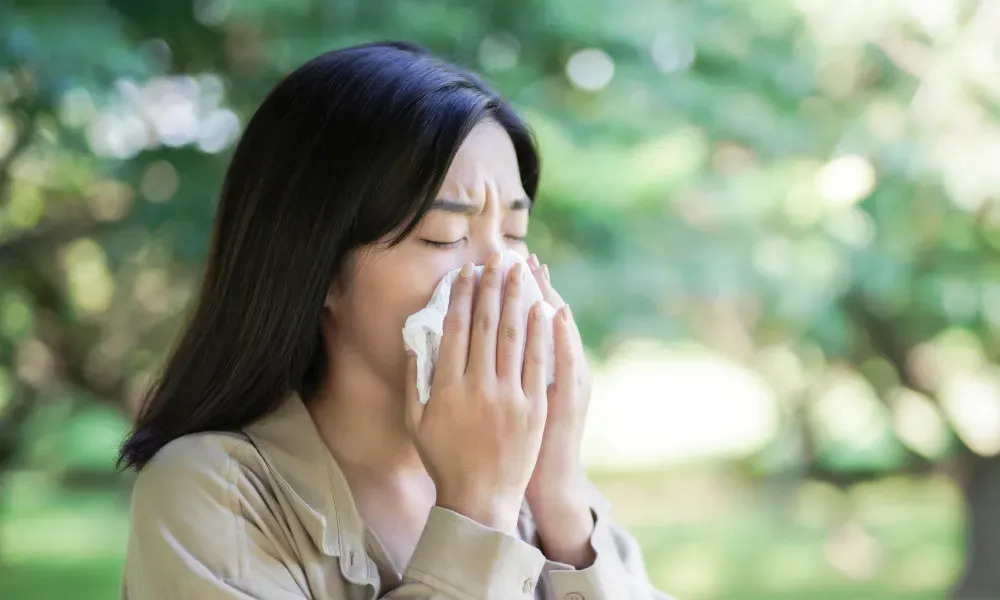 Bất ngờ với nguyên nhân làm tăng nguy cơ dị ứng- Ảnh 1. Biến đổi khí hậu được xem là đóng vai trò quan trọng trong việc làm tăng nguy cơ dị ứng trên toàn thế giới - Ảnh: Denver Allergy & Asthma Associates