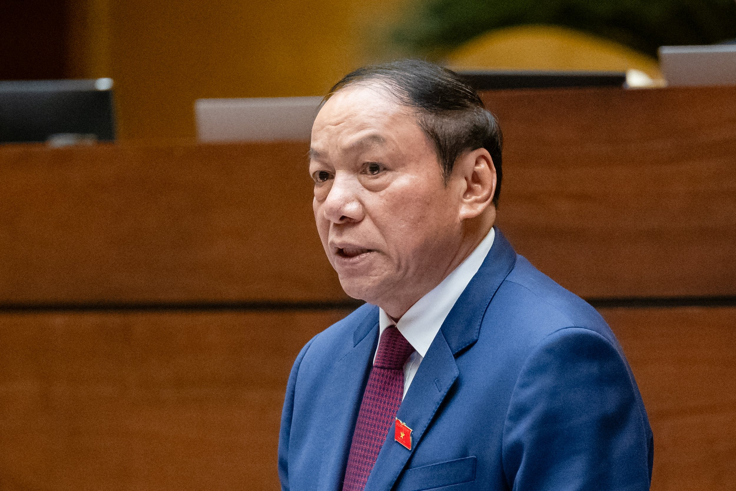 Bộ trưởng VH-TT-DL Nguyễn Văn Hùng “rất bức xúc” vì giá vé máy bay tăng cao- Ảnh 1. Bộ trưởng VH-TT-DL Nguyễn Văn Hùng “rất bức xúc” vì giá vé máy bay tăng cao- Ảnh 1.
