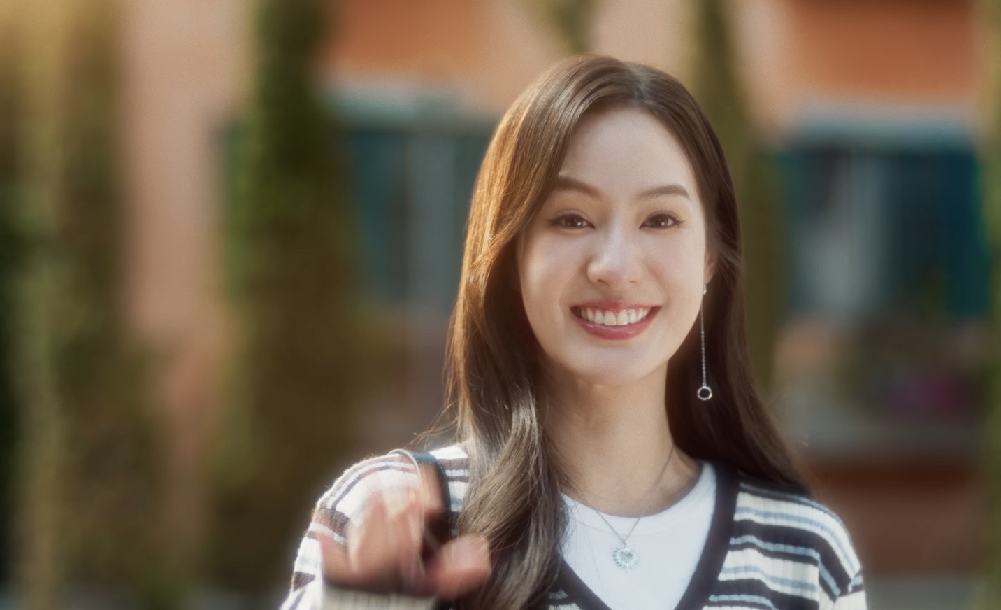 Nữ chính MV Nữ chính MV