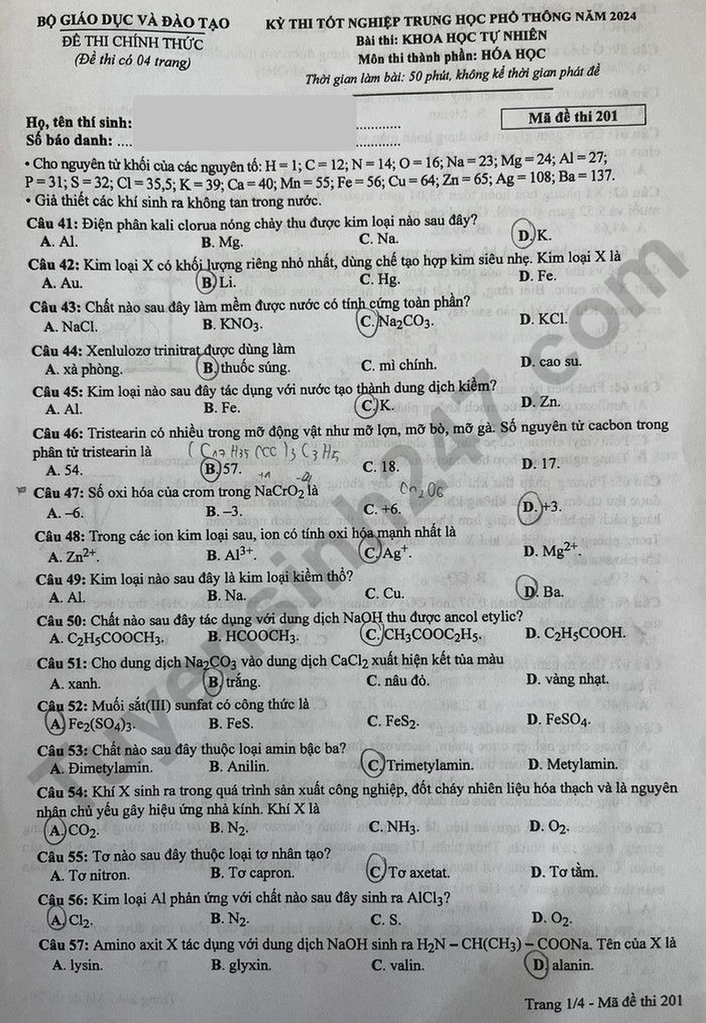 Cập nhật đề thi vật lý, hóa học, sinh học kỳ thi tốt nghiệp THPT - 1 Cập nhật đề thi vật lý, hóa học, sinh học kỳ thi tốt nghiệp THPT - 1