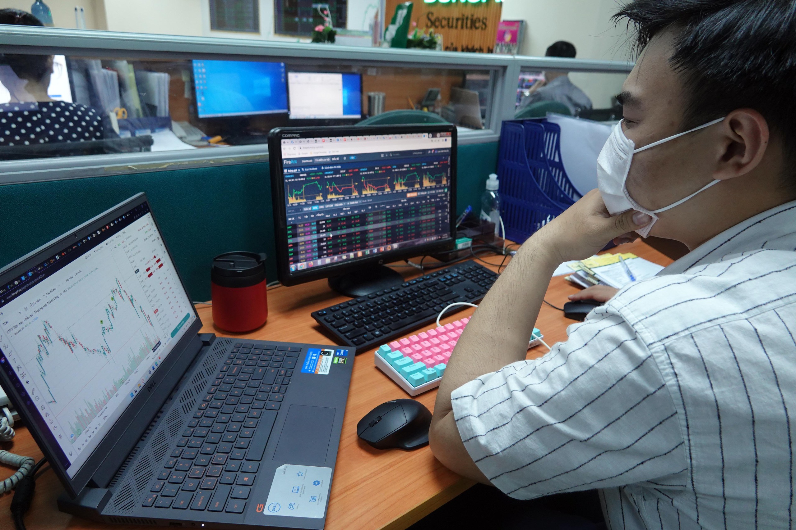 Chưa thể vận hành hệ thống giao dịch chứng khoán KRX từ ngày 2.5- Ảnh 1. Chưa có cơ sở để đưa vào vận hành hệ thống KRX từ ngày 2.5