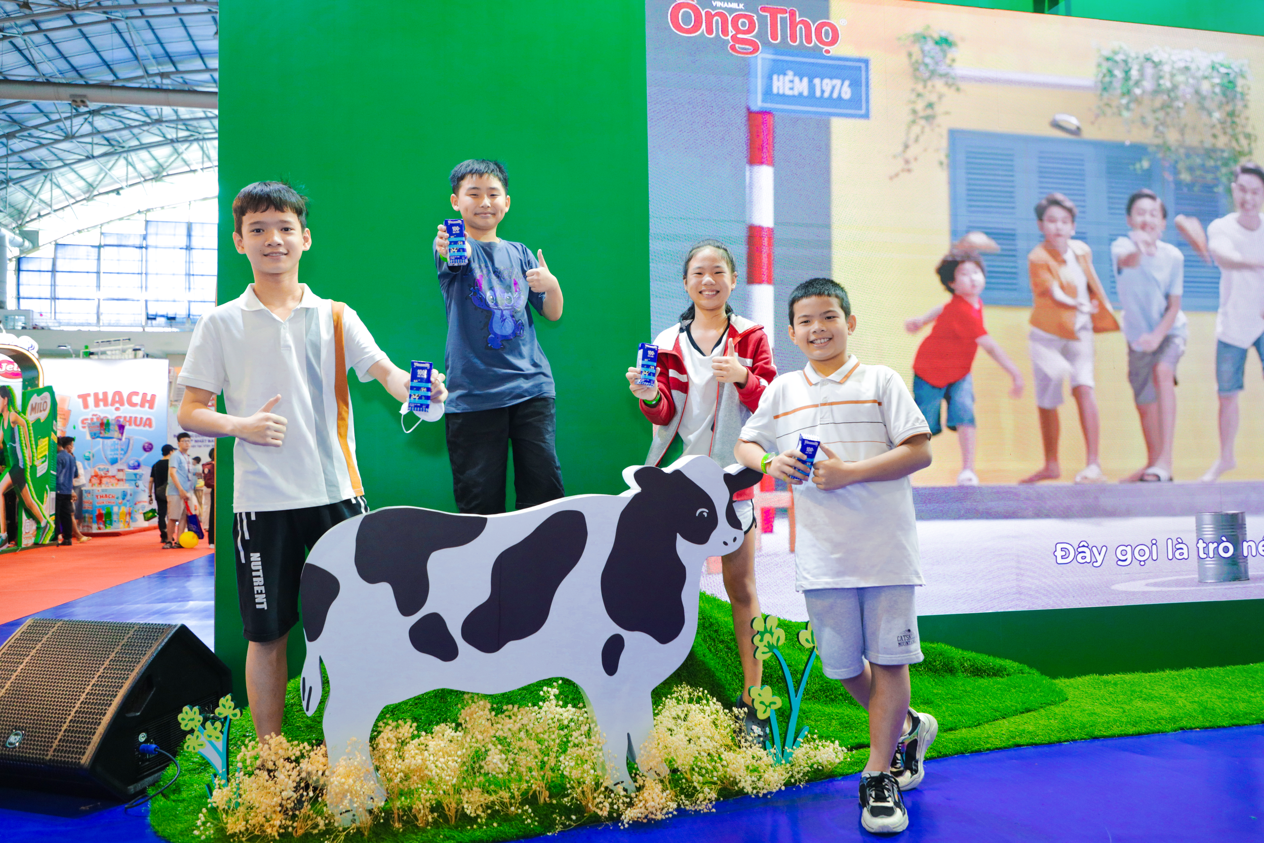 Chuỗi hoạt động 1/6 sôi nổi từ Vinamilk và khởi đầu mùa hè 2024 ý nghĩa- Ảnh 8. Chuỗi hoạt động 1/6 sôi nổi từ Vinamilk và khởi đầu mùa hè 2024 ý nghĩa- Ảnh 8.