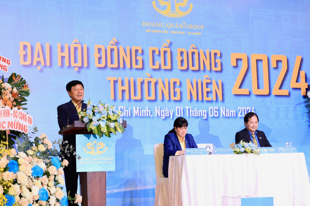 Cổ đông hỏi có mâu thuẫn trong HĐQT không, chủ tịch Hoàng Quân nói không - 1 Cổ đông hỏi có mâu thuẫn trong HĐQT không, chủ tịch Hoàng Quân nói không - 1