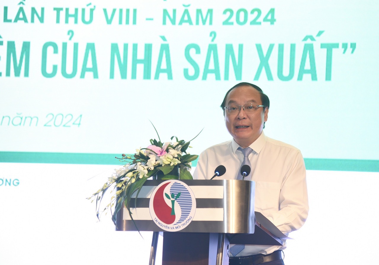 Thứ trưởng Bộ Tài nguyên và Môi trường: Đẩy mạnh chuyển đổi xanh, kinh doanh xanh là chiến lược và lợi thế cạnh tranh- Ảnh 1. Thứ trưởng Bộ Tài nguyên và Môi trường: Đẩy mạnh chuyển đổi xanh, kinh doanh xanh là chiến lược và lợi thế cạnh tranh- Ảnh 1.