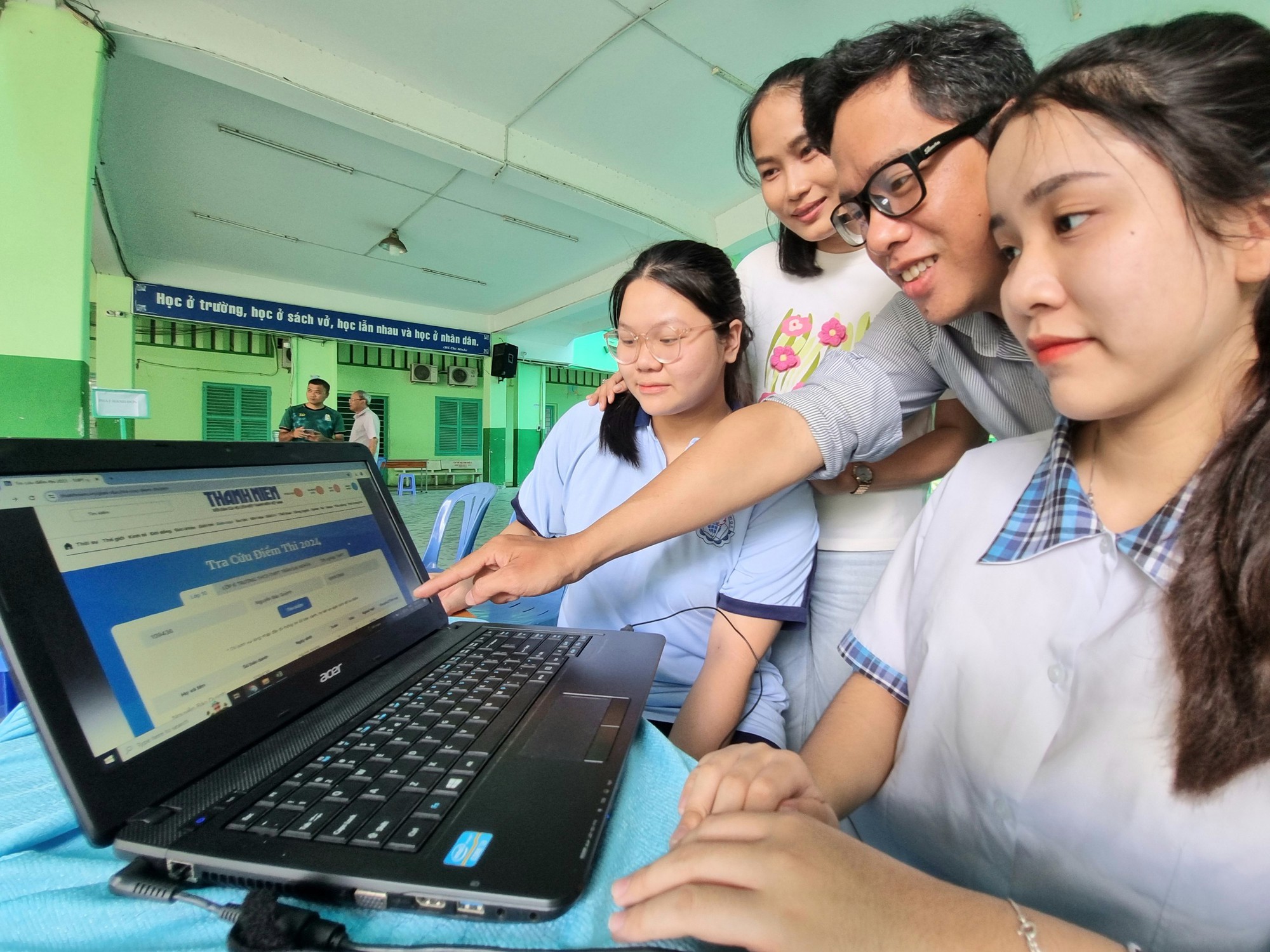 A 2-tieu diem.jpg A 2-tieu diem.jpg