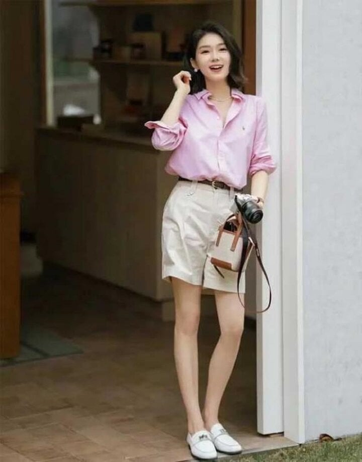 Diện ngay những trang phục giúp bạn giảm tuổi tác trong mùa hè này - Ảnh 2. Diện ngay những trang phục giúp bạn giảm tuổi tác trong mùa hè này - Ảnh 2.