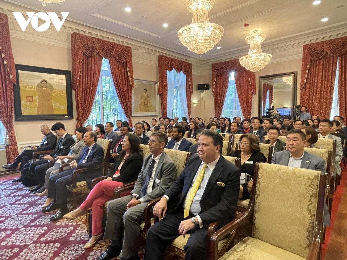 doanh nghiệp việt nam quan tâm tìm hiểu đầu tư vào thị trường mỹ hình ảnh 1 doanh nghiep viet nam quan tam tim hieu dau tu vao thi truong my hinh anh 1