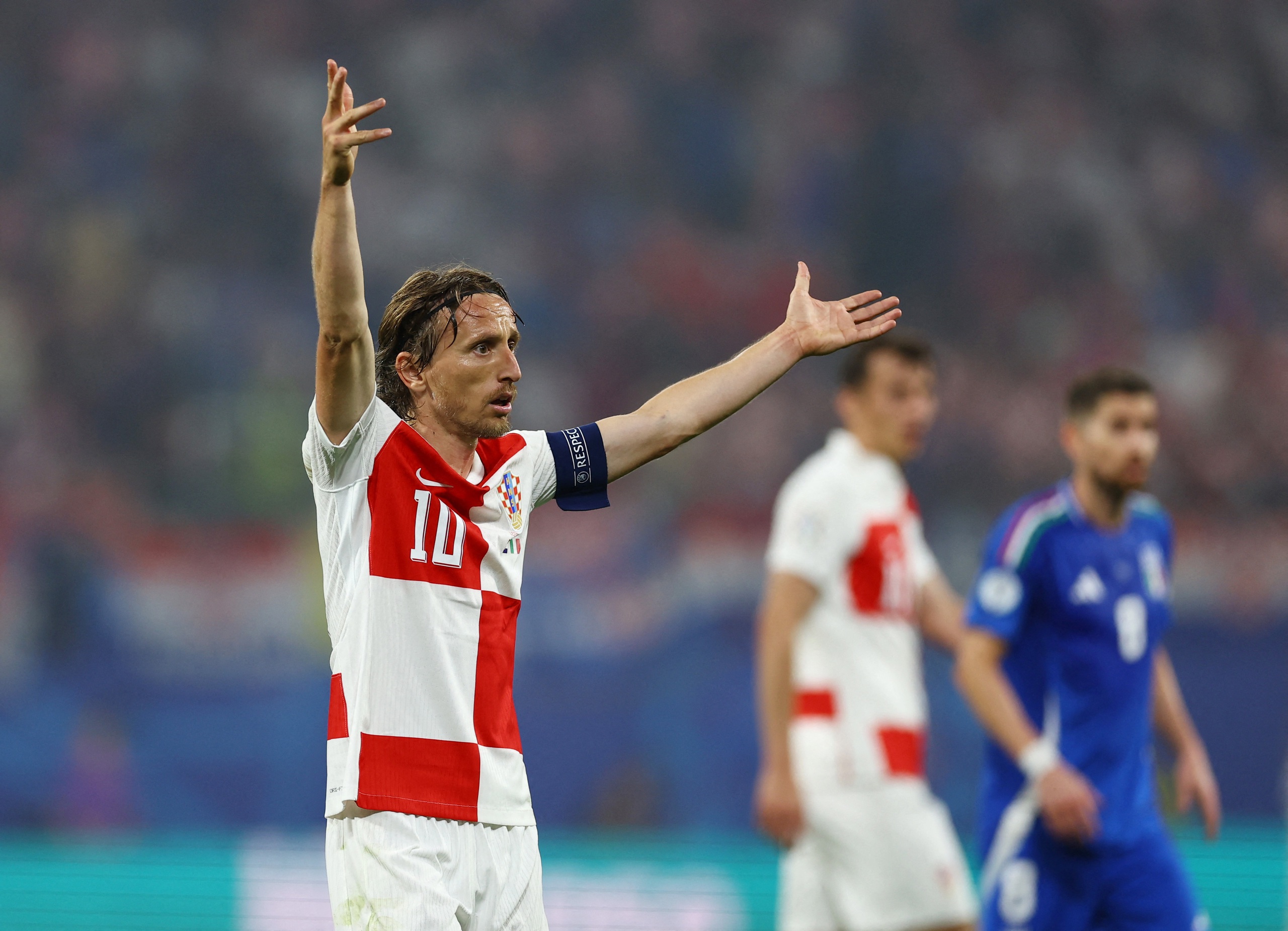 EURO 2024: Những gam màu vui buồn của bóng đá Nam Tư - Ảnh 1. EURO 2024: Những gam màu vui buồn của bóng đá Nam Tư - Ảnh 1.