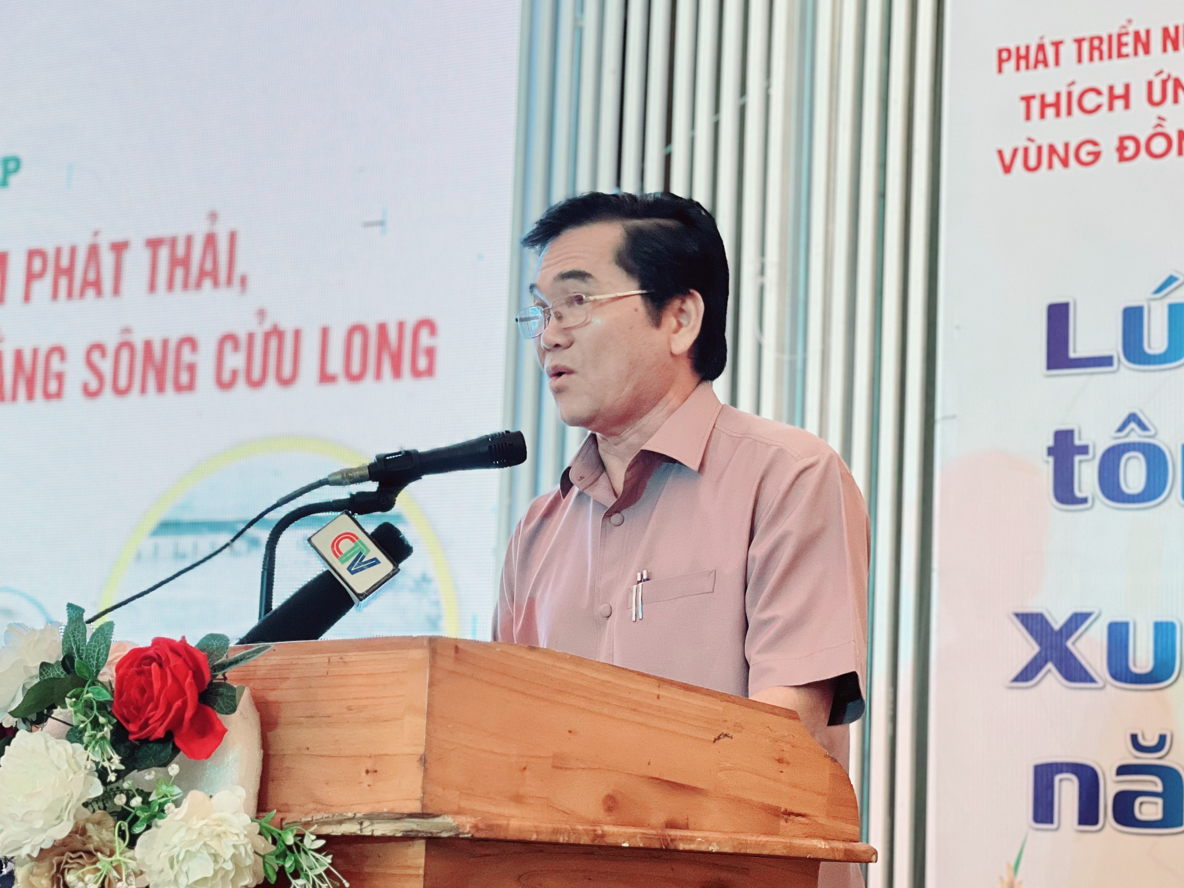 Cà Mau: Giải pháp nuôi tôm bền vững nào để thích ứng với biến đổi khí hậu?- Ảnh 1. Cà Mau: Giải pháp nuôi tôm bền vững nào để thích ứng với biến đổi khí hậu?- Ảnh 1.
