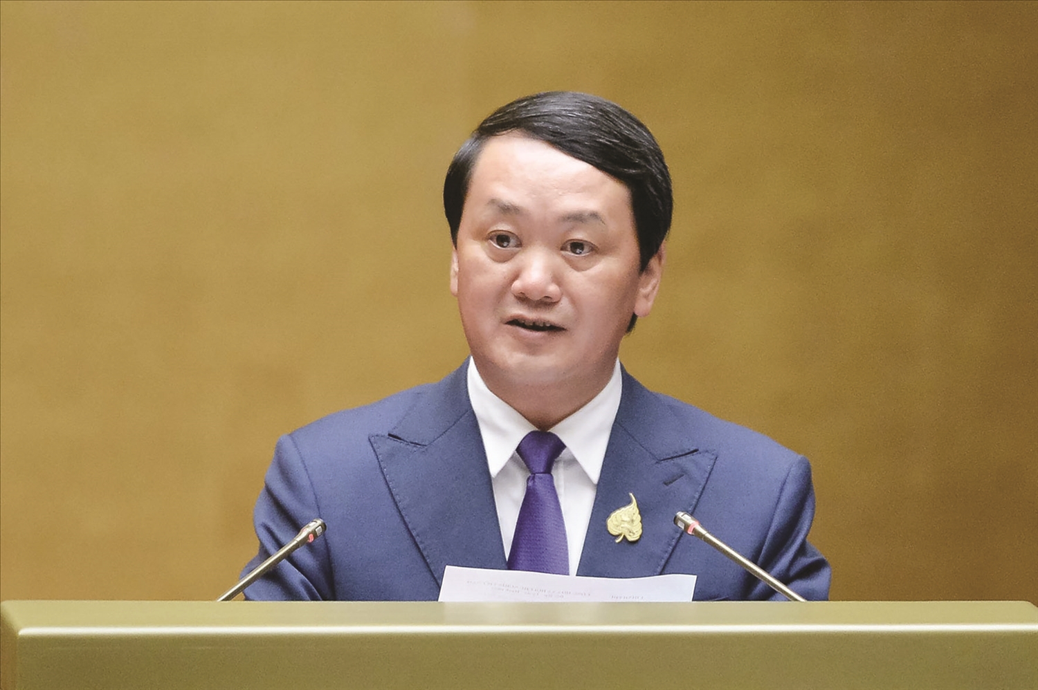 Bộ trưởng, Chủ nhiệm Ủy ban Dân tộc Hầu A Lềnh trình bày Tờ trình về điều chỉnh chủ trương đầu tư Chương trình mục tiêu quốc gia phát triển kinh tế - xã hội vùng đồng bào DTTS và miền núi giai đoạn 2021 - 2030 tại Kỳ họp thứ 7, Quốc hội khóa XV Bộ trưởng, Chủ nhiệm Ủy ban Dân tộc Hầu A Lềnh trình bày Tờ trình về điều chỉnh chủ trương đầu tư Chương trình mục tiêu quốc gia phát triển kinh tế - xã hội vùng đồng bào DTTS và miền núi giai đoạn 2021 - 2030 tại Kỳ họp thứ 7, Quốc hội khóa XV