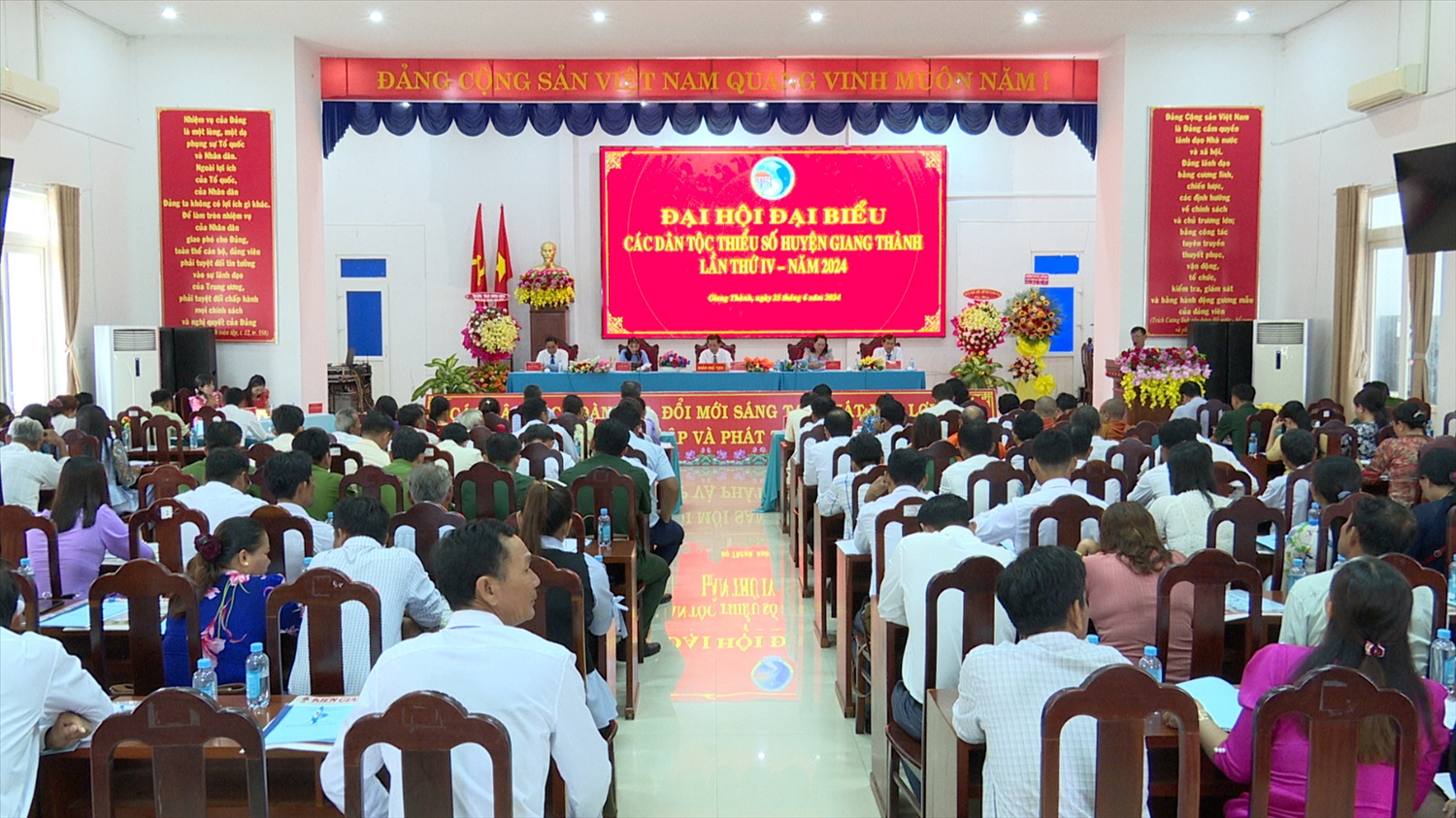 Quang cảnh Đại hội Quang cảnh Đại hội