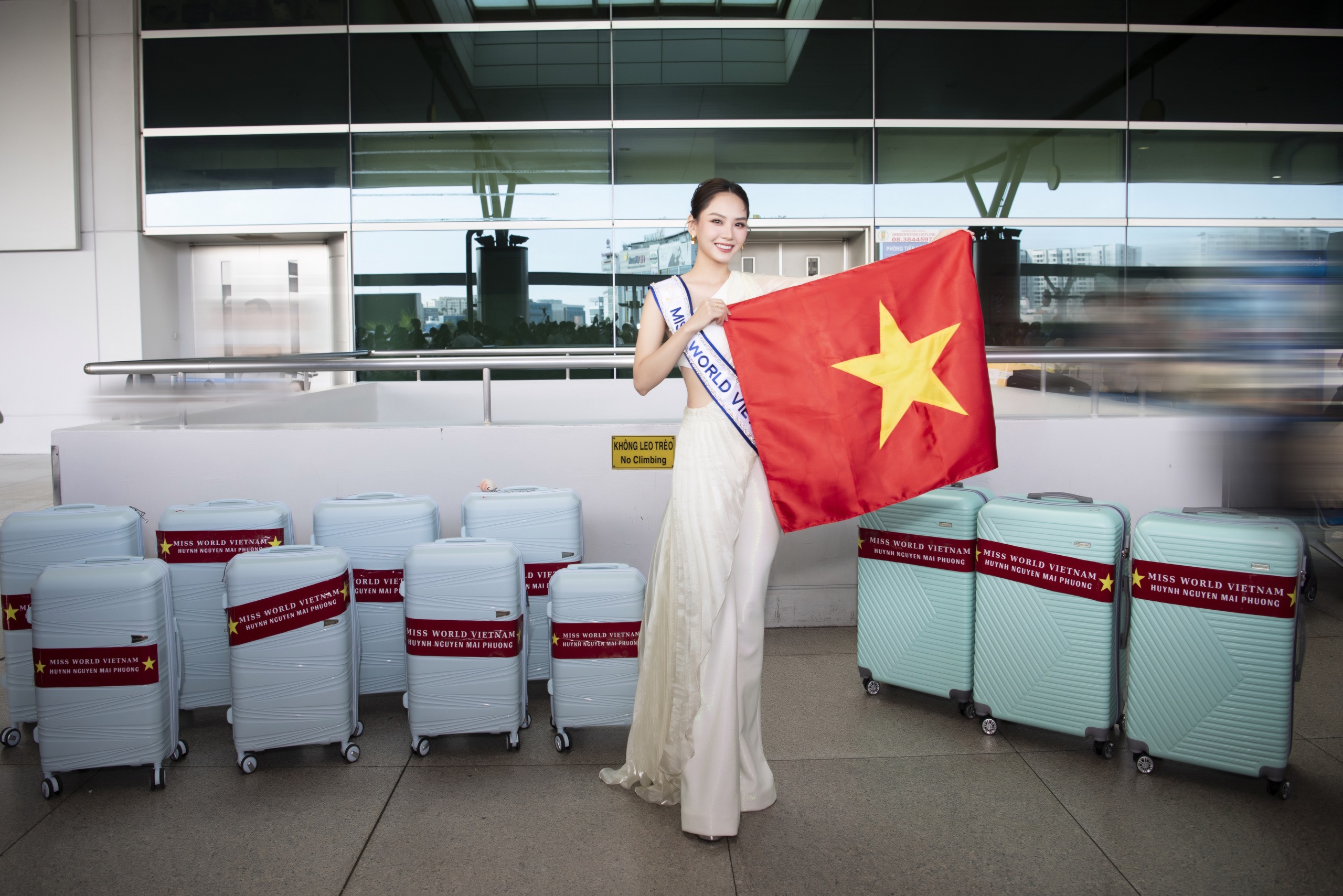 Hoa hậu Mai Phương vừa đến Ấn Độ thi Miss World lần thứ 71, dàn đối thủ Hoa hậu Mai Phương vừa đến Ấn Độ thi Miss World lần thứ 71, dàn đối thủ