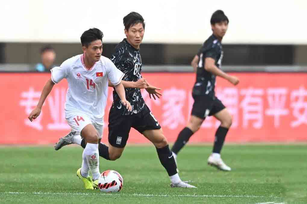Lịch thi đấu U.19 Việt Nam hôm nay: Hy vọng tạo bất ngờ trước đội mạnh Uzbekistan- Ảnh 1. Lịch thi đấu U.19 Việt Nam hôm nay: Hy vọng tạo bất ngờ trước đội mạnh Uzbekistan- Ảnh 1.