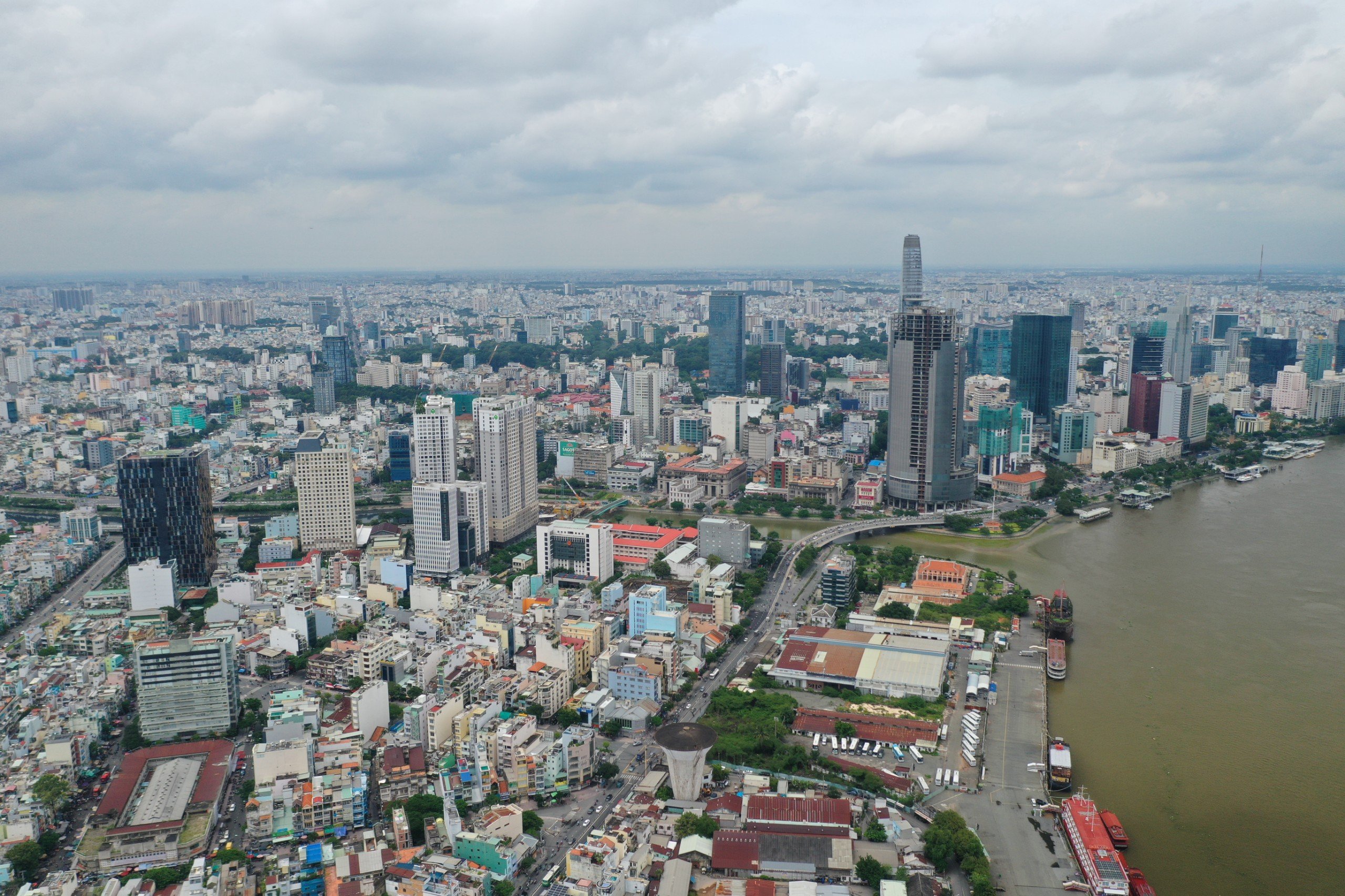 'Khám sức khỏe' doanh nghiệp bất động sản niêm yết- Ảnh 1. 'Khám sức khỏe' doanh nghiệp bất động sản niêm yết- Ảnh 1.