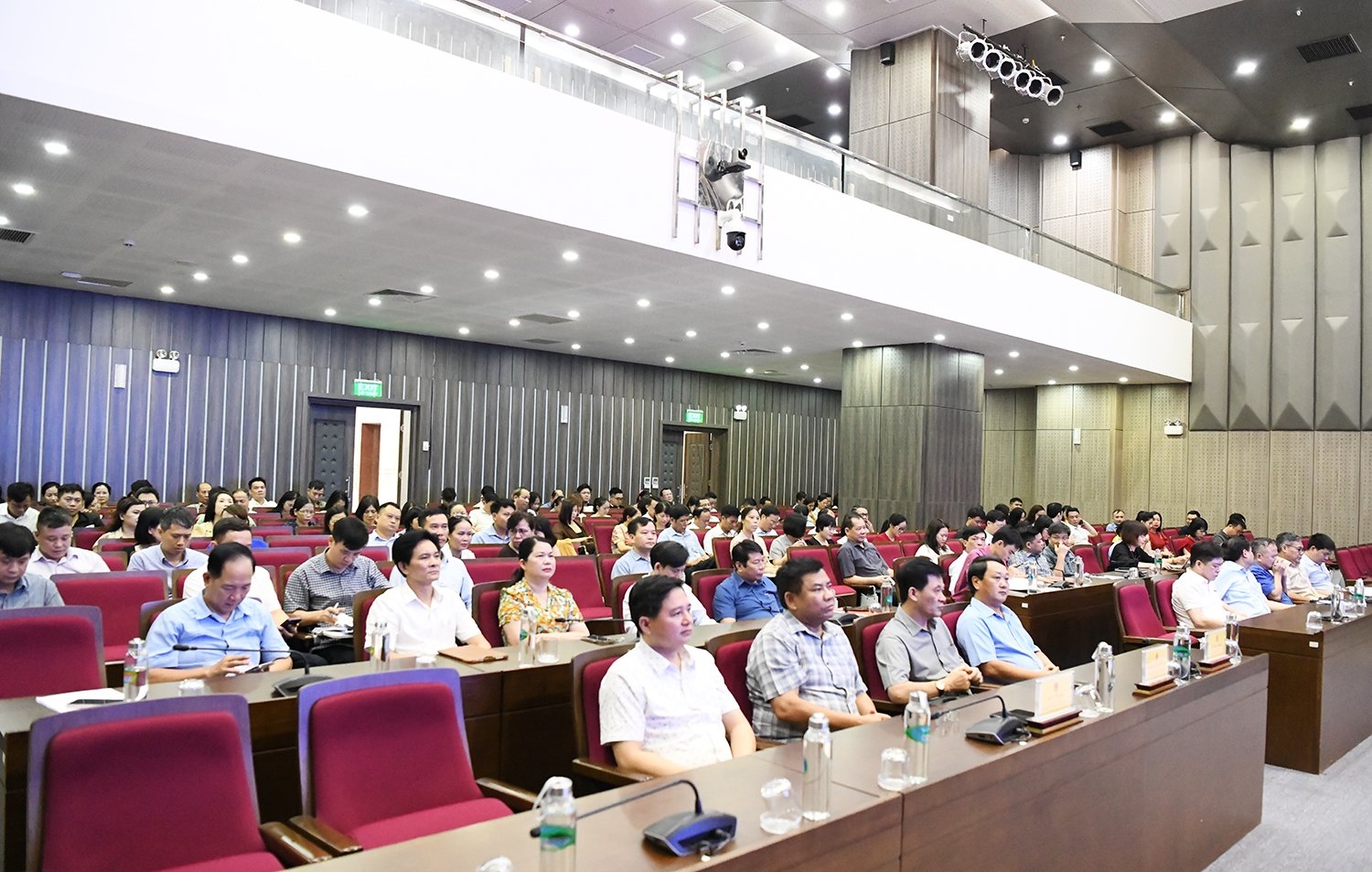 Các đại biểu tham dự Hội nghị Các đại biểu tham dự Hội nghị