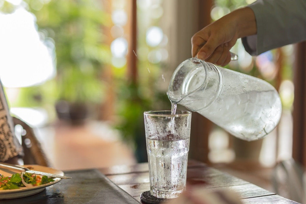 Nên uống nước vào thời điểm nào để giảm cân?- Ảnh 1. Nên uống nước vào thời điểm nào để giảm cân?- Ảnh 1.