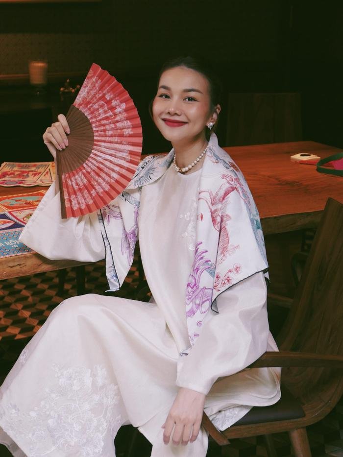 Ngây ngất ngắm 7 Hoa hậu, Á hậu mặc áo dài đẹp Ngây ngất ngắm 7 Hoa hậu, Á hậu mặc áo dài đẹp