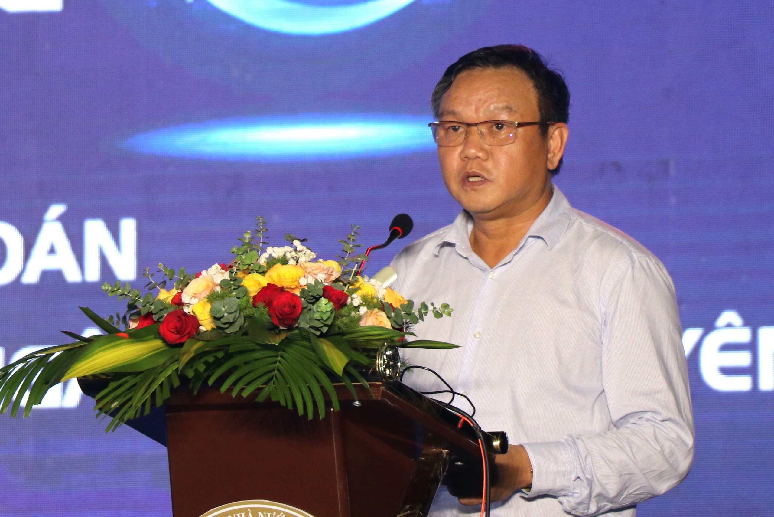 Người dân Phú Yên trải nghiệm thanh toán không dùng tiền mặt- Ảnh 2. Người dân Phú Yên trải nghiệm thanh toán không dùng tiền mặt- Ảnh 2.
