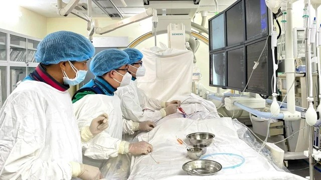 Nguyên nhân đột quỵ sau giác hơi tại nhà- Ảnh 1. Nguyên nhân đột quỵ sau giác hơi tại nhà- Ảnh 1.