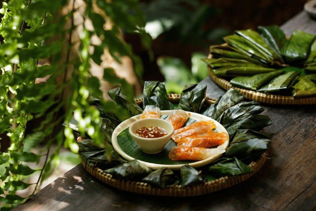 Những địa điểm ăn uống nào tại TP.HCM vừa xuất hiện trong danh sách xếp hạng Michelin Guide 2024? - Ảnh 1. Những địa điểm ăn uống nào tại TP.HCM vừa xuất hiện trong danh sách xếp hạng Michelin Guide 2024? - Ảnh 1.