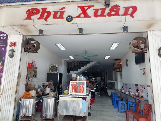 Những quán phở bò nổi tiếng được du khách yêu thích tại thủ đô Hà Nội- Ảnh 1. Những quán phở bò nổi tiếng được du khách yêu thích tại thủ đô Hà Nội- Ảnh 1.