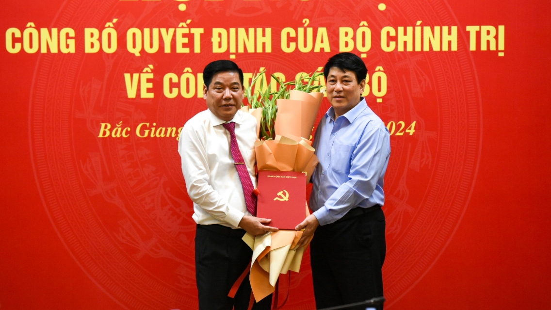 Phó chủ nhiệm Tổng cục Chính trị làm Bí thư Tỉnh ủy Bắc Giang- Ảnh 1. Phó chủ nhiệm Tổng cục Chính trị làm Bí thư Tỉnh ủy Bắc Giang- Ảnh 1.