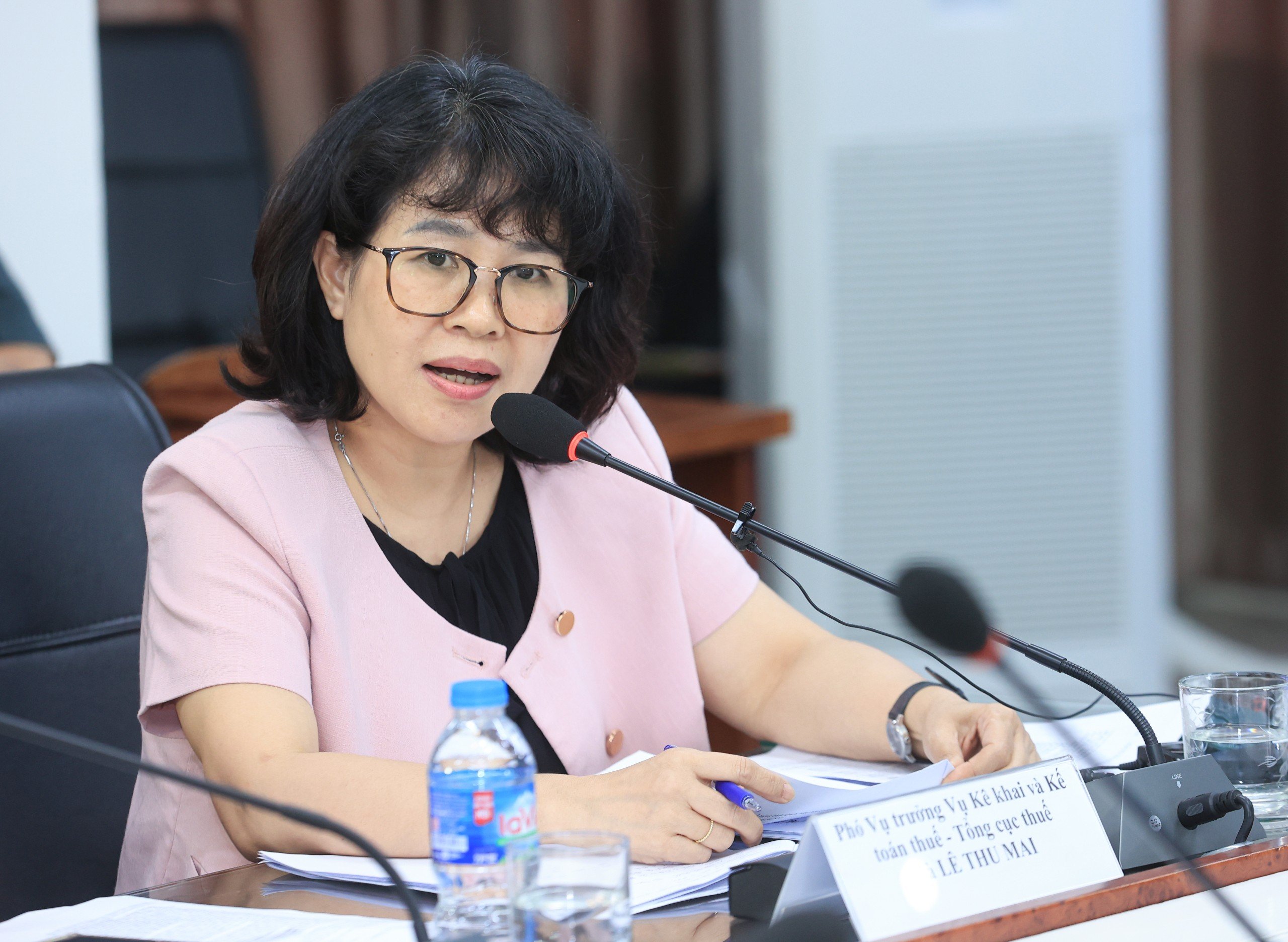 Quản lý thuế với xe hợp đồng thế nào?- Ảnh 1. Quản lý thuế với xe hợp đồng thế nào?- Ảnh 1.