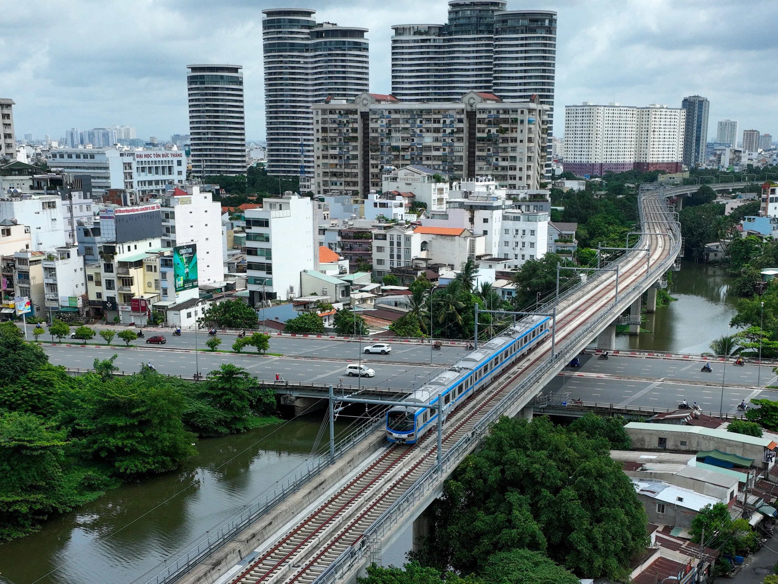 TP.HCM phát triển thành phố vệ tinh- Ảnh 1. TP.HCM phát triển thành phố vệ tinh- Ảnh 1.