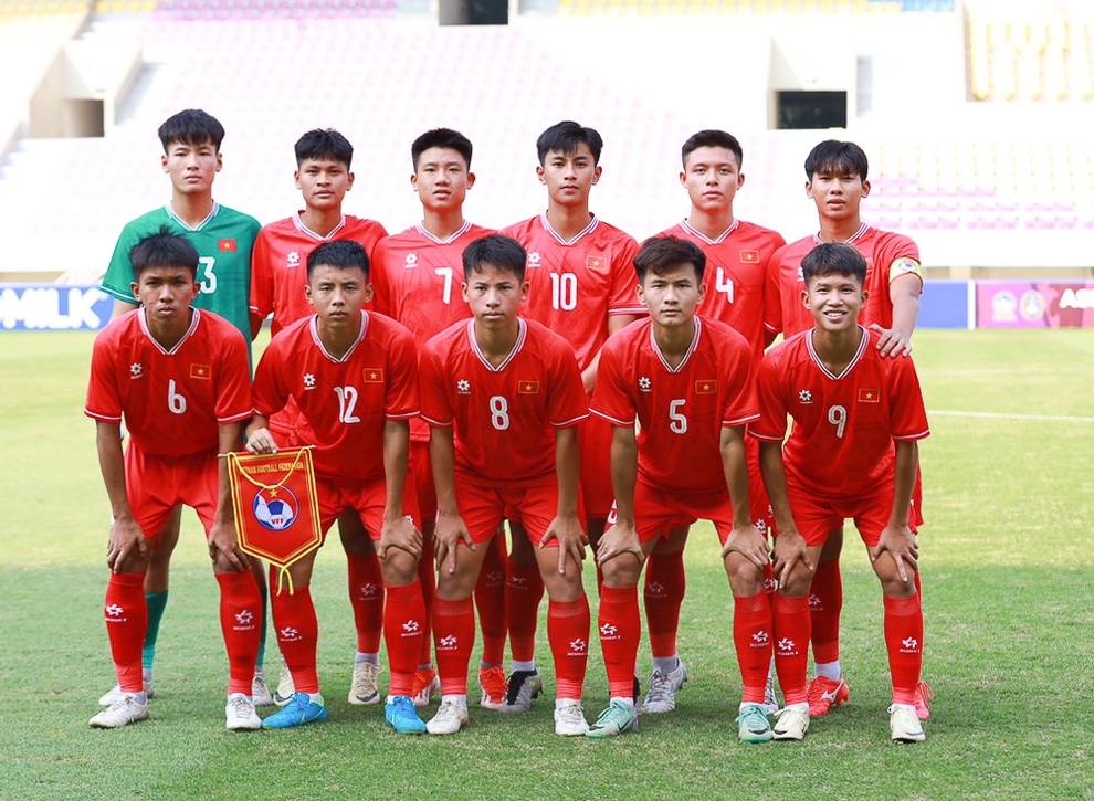 Thắng U16 Myanmar 5-1, U16 Việt Nam vào bán kết giải Đông Nam Á - 1 Thắng U16 Myanmar 5-1, U16 Việt Nam vào bán kết giải Đông Nam Á - 1