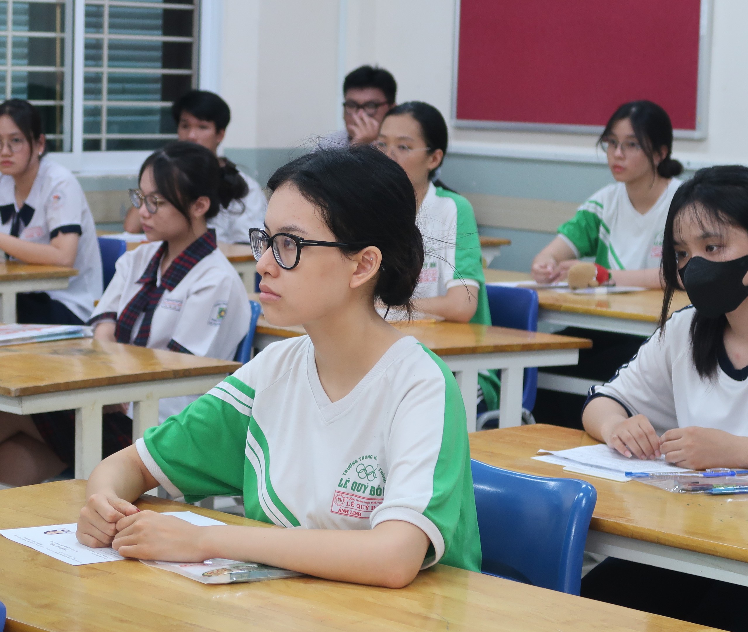 TPHCM: Thí sinh sẵn sàng cho kỳ thi tốt nghiệp THPT năm 2024- Ảnh 1. TPHCM: Thí sinh sẵn sàng cho kỳ thi tốt nghiệp THPT năm 2024- Ảnh 1.