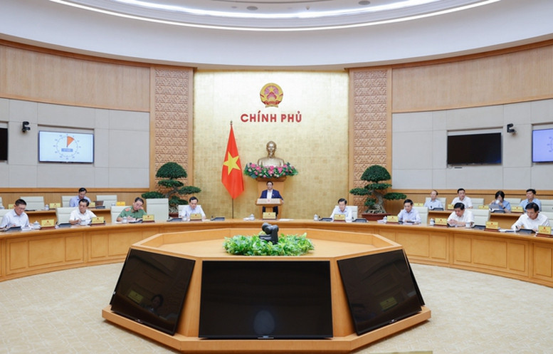 Thủ tướng phân công các thành viên Chính phủ giải quyết một số công việc cấp bách, trọng tâm- Ảnh 1. Thủ tướng phân công các thành viên Chính phủ giải quyết một số công việc cấp bách, trọng tâm- Ảnh 1.