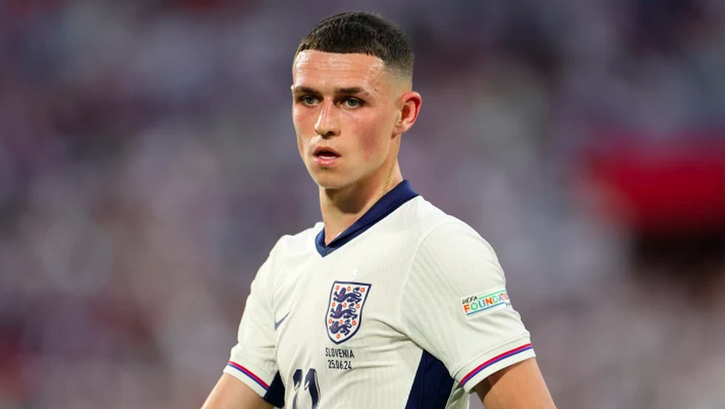 Tiền vệ Phil Foden bất ngờ rời đội tuyển Anh trước vòng 1/8 Euro 2024 - 2 Tiền vệ Phil Foden bất ngờ rời đội tuyển Anh trước vòng 1/8 Euro 2024 - 2