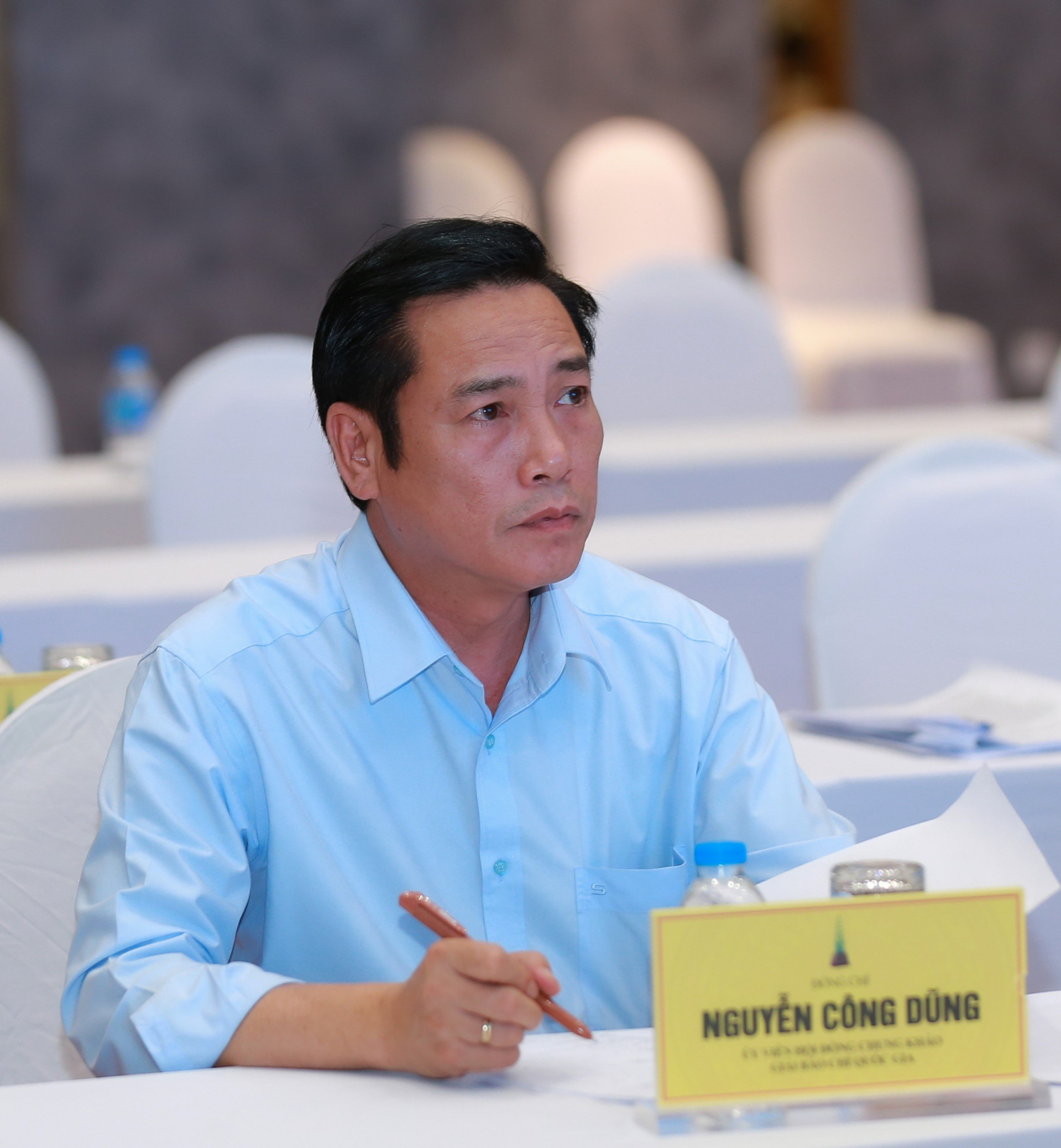 tinh dang dinh huong chinh tri trong hoat dong bao chi hinh 1