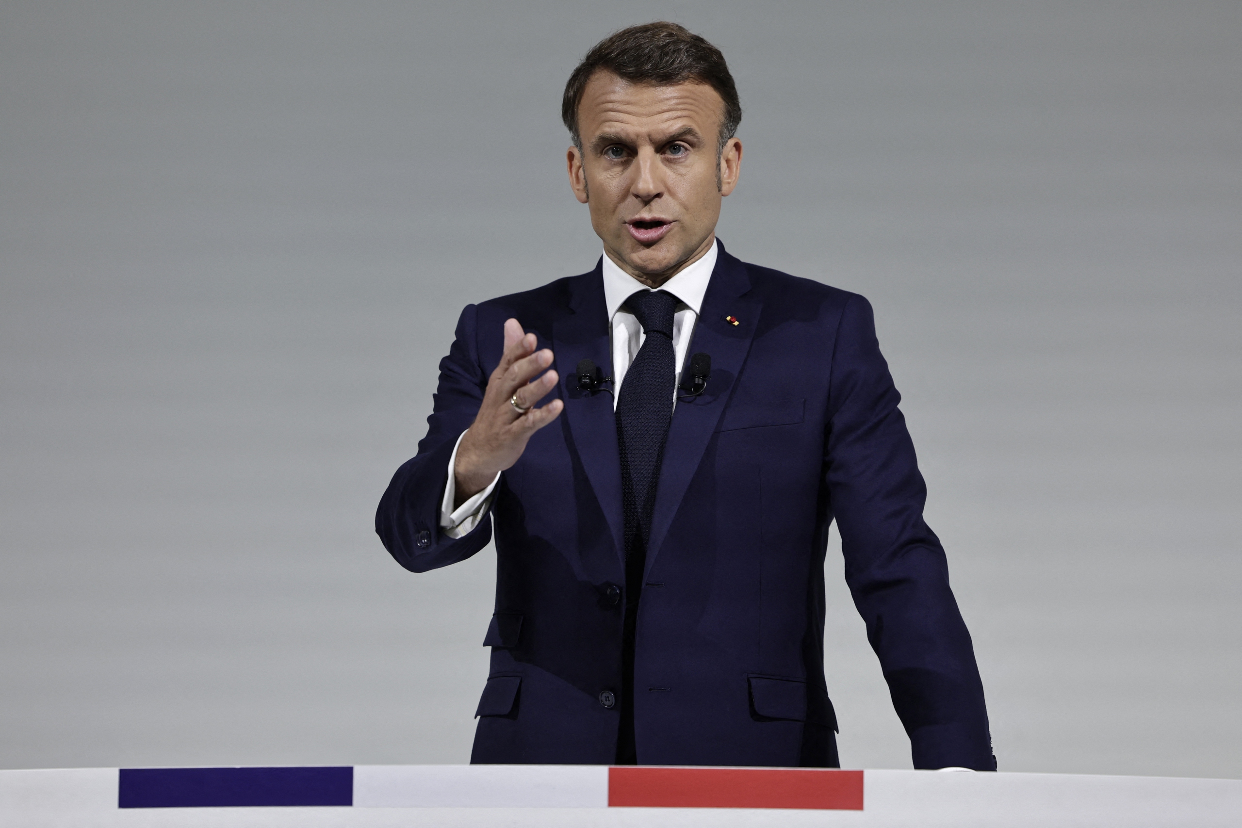 Tổng thống Macron cảnh báo phe cực hữu muốn rời NATO- Ảnh 1. Tổng thống Macron cảnh báo phe cực hữu muốn rời NATO- Ảnh 1.
