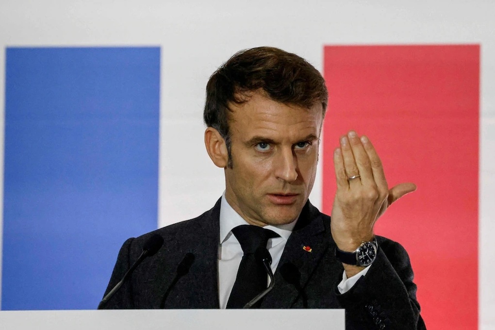 Tổng thống Macron có thể khiến Pháp rút khỏi EU - 1 Tổng thống Macron có thể khiến Pháp rút khỏi EU - 1