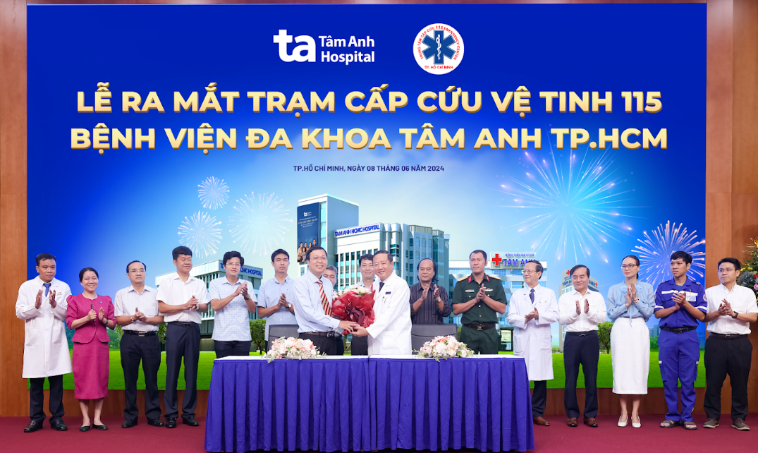 Triển khai Trạm cấp cứu vệ tinh 115- Ảnh 1. Lễ ra mắt Trạm cấp cứu vệ tinh 115 Bệnh viện Đa khoa Tâm Anh TP.HCM - Ảnh: GIA HƯNG