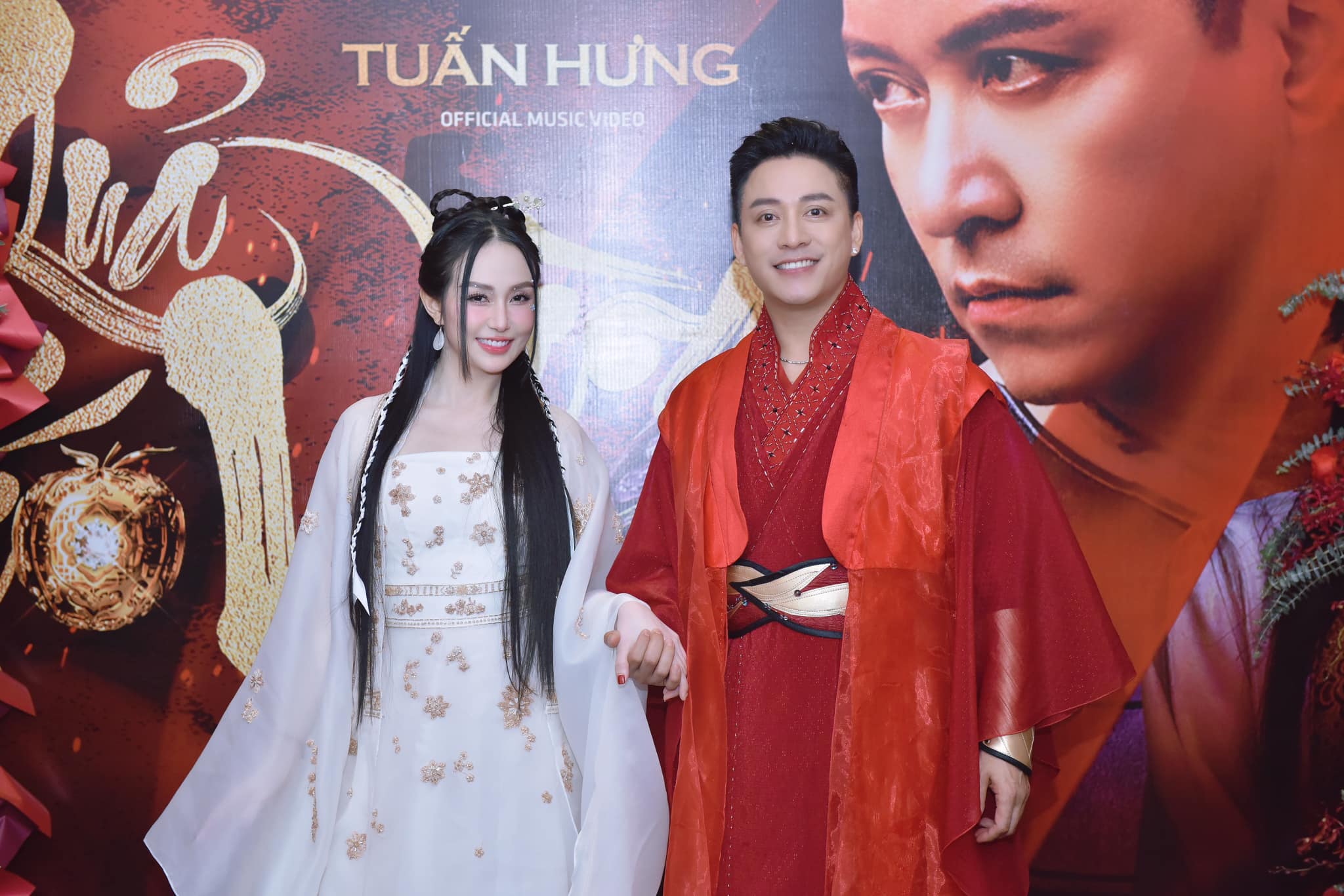 Tuấn Hưng dừng sử dụng ca khúc Quả táo vàng vì bị dân mạng chế giễu- Ảnh 1. Tuấn Hưng dừng sử dụng ca khúc Quả táo vàng vì bị dân mạng chế giễu- Ảnh 1.