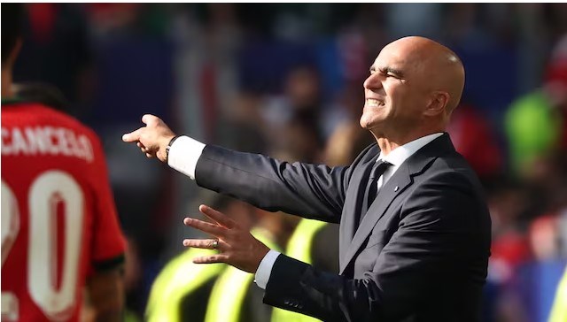 Huấn luyện viên Roberto Martinez vẫn đặt trọn niềm tin Ronaldo sẽ dẫn dắt hàng công tuyển Bồ Đào Nha. Ảnh: EFE