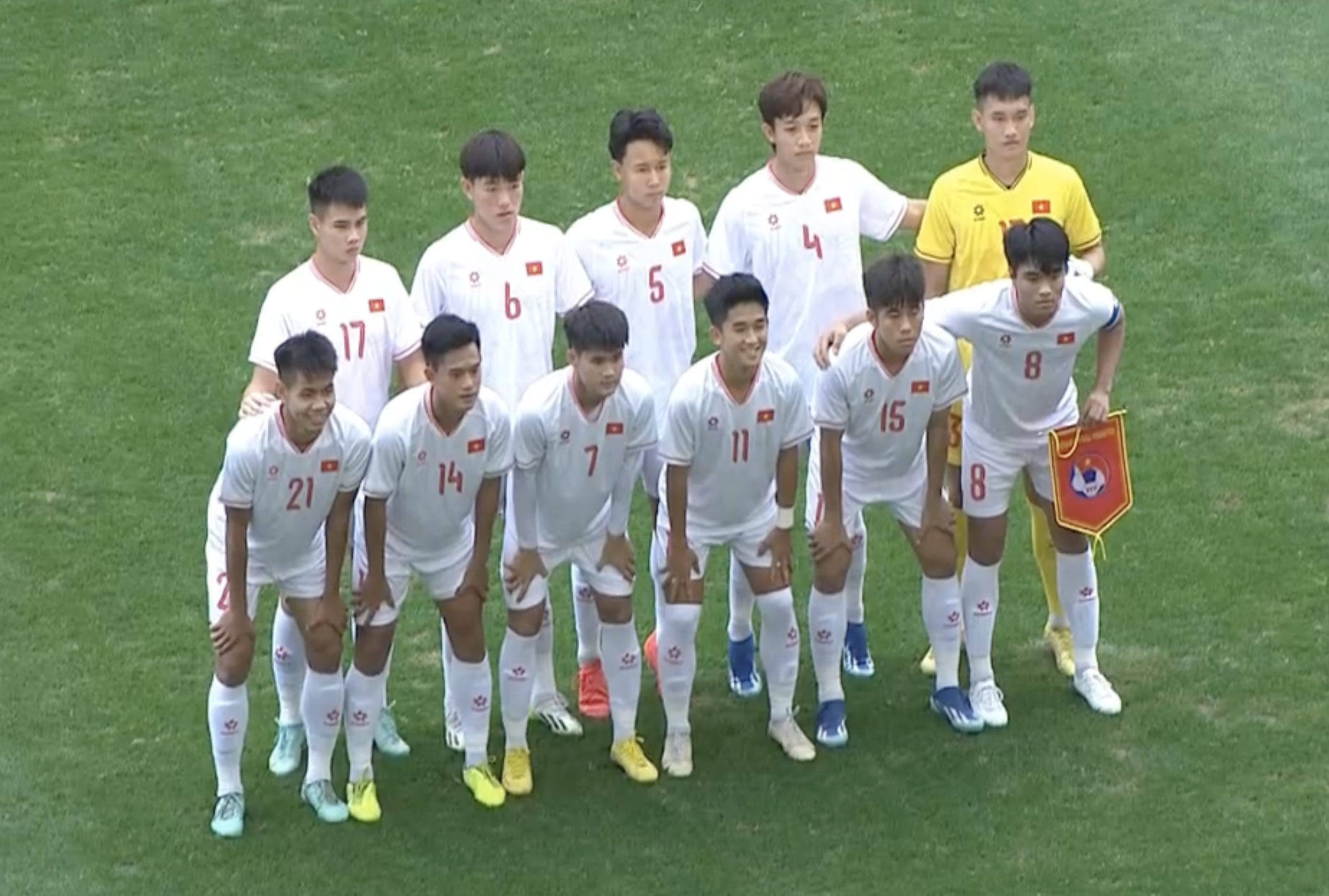 U.19 Việt Nam chơi sòng phẳng với Hàn Quốc, nhưng không thể gây bất ngờ- Ảnh 1. U.19 Việt Nam chơi sòng phẳng với Hàn Quốc, nhưng không thể gây bất ngờ- Ảnh 1.
