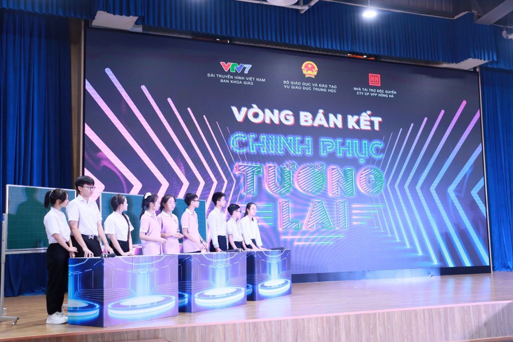 Bộ Nội vụ đề xuất tăng lương cơ sở với 9 nhóm đối tượng từ 1 7 2023 - Vietnam.vn