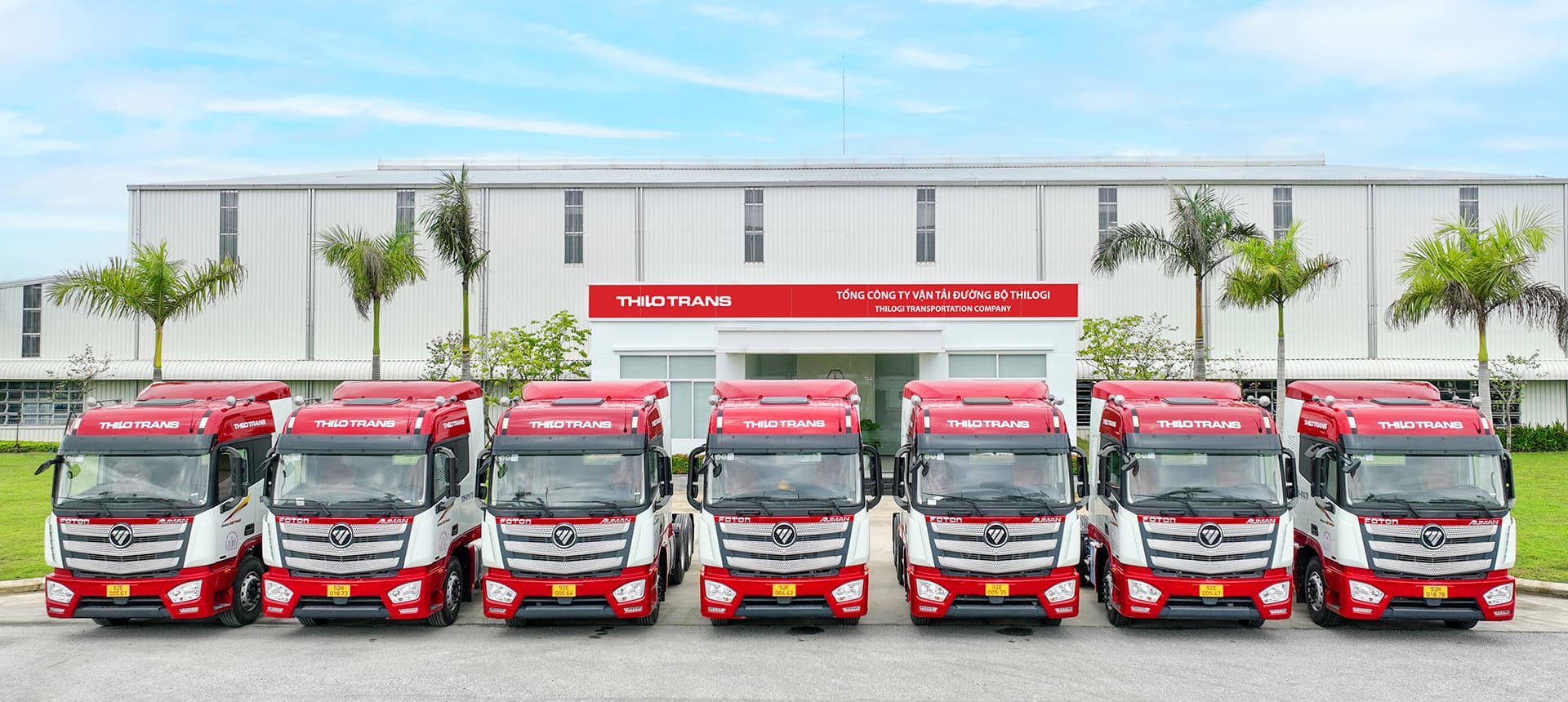 Tổng Công ty Vận tải đường bộ THILOGI (THILOTRANS) hiện có hơn 400 lái xe, phụ trách đưa đón CBNV và vận chuyển đa dạng các loại hàng hóa Xây-dựng-văn-hóa-ứng-xử-trong-đội-ngũ-lái-xe-THILOTRANS-