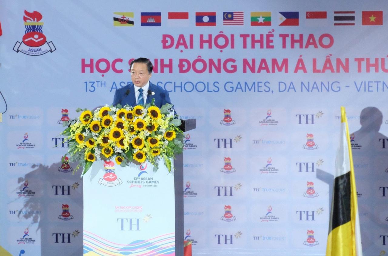 Đại hội Thể thao học sinh Đông Nam Á lần thứ 13 - “Kết nối cùng tỏa sáng” Đại hội Thể thao học sinh Đông Nam Á lần thứ 13 - “Kết nối cùng tỏa sáng”
