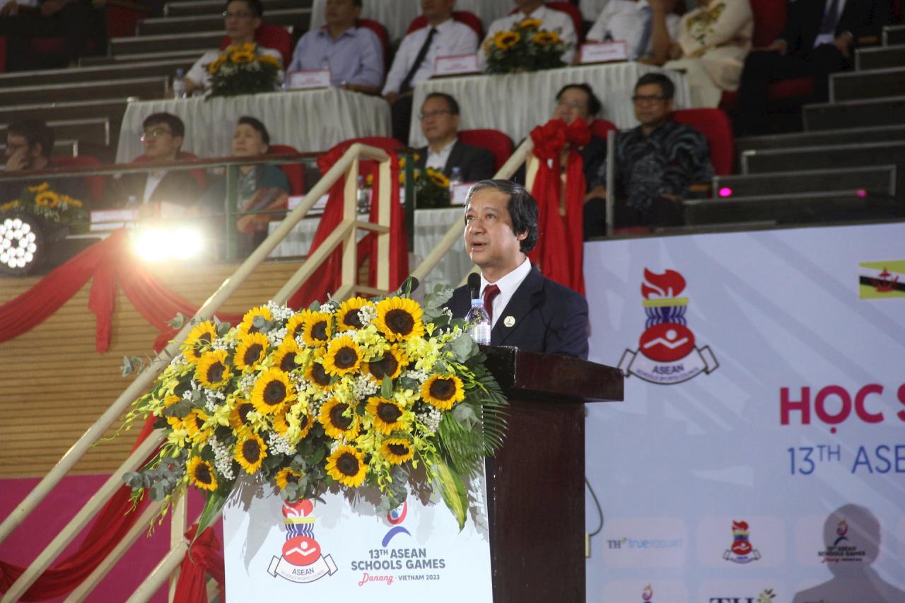 Đại hội Thể thao học sinh Đông Nam Á lần thứ 13 - “Kết nối cùng tỏa sáng” Đại hội Thể thao học sinh Đông Nam Á lần thứ 13 - “Kết nối cùng tỏa sáng”