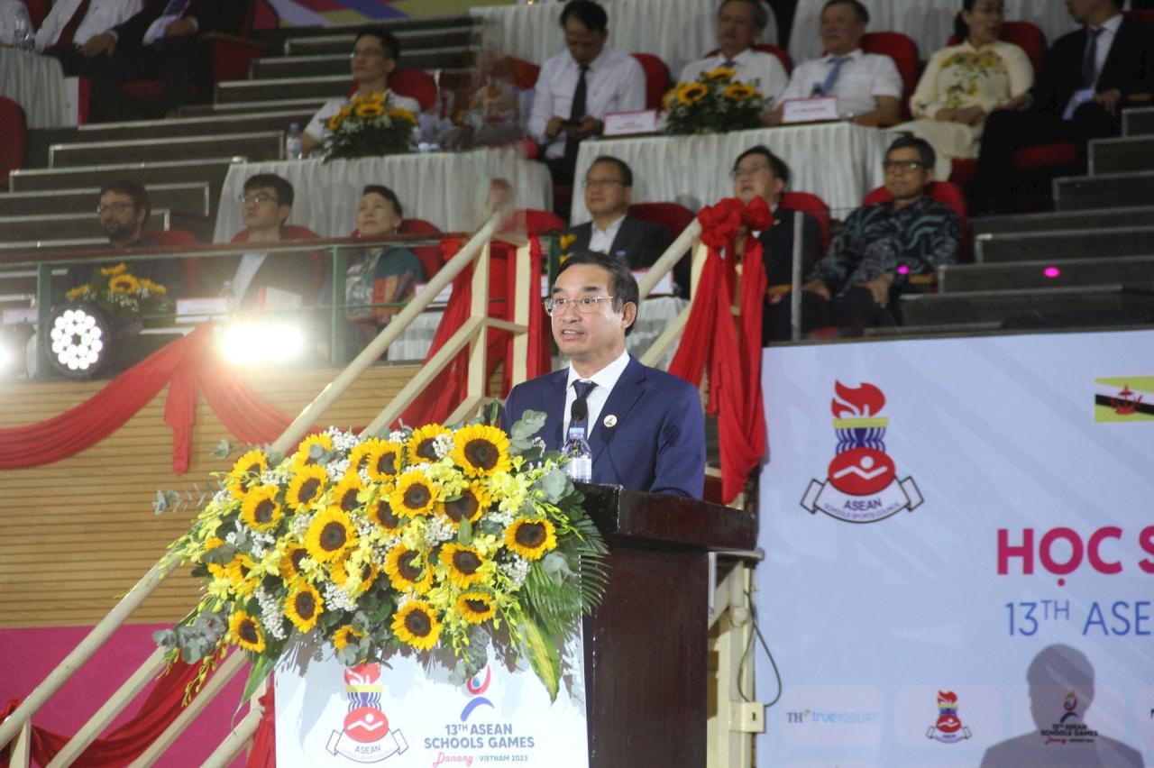 Đại hội Thể thao học sinh Đông Nam Á lần thứ 13 - “Kết nối cùng tỏa sáng” Đại hội Thể thao học sinh Đông Nam Á lần thứ 13 - “Kết nối cùng tỏa sáng”