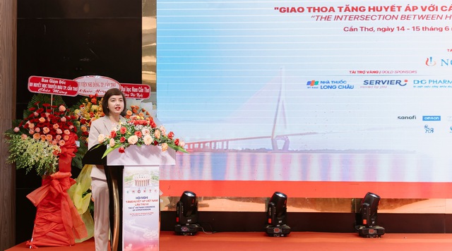 FPT Long Châu - 'Cánh tay nối dài' vì sức khỏe cộng đồng FPT Long Châu - 'Cánh tay nối dài' vì sức khỏe cộng đồng