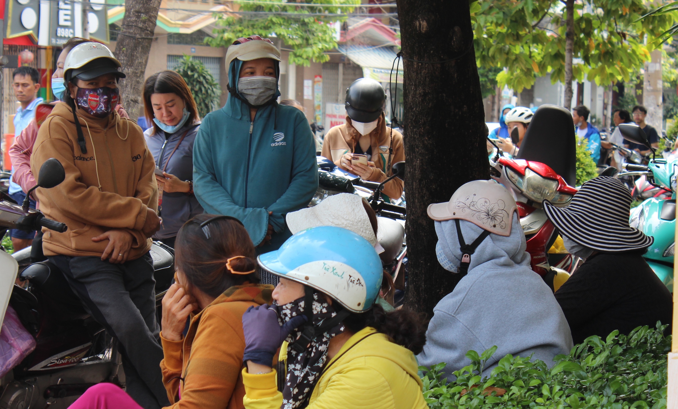 Ngày gia đình Việt Nam: Mẹ học lớp 3 mong con vào ĐH, một đời bình an- Ảnh 3. Ngày gia đình Việt Nam: Mẹ học lớp 3 mong con vào ĐH, một đời bình an- Ảnh 3.