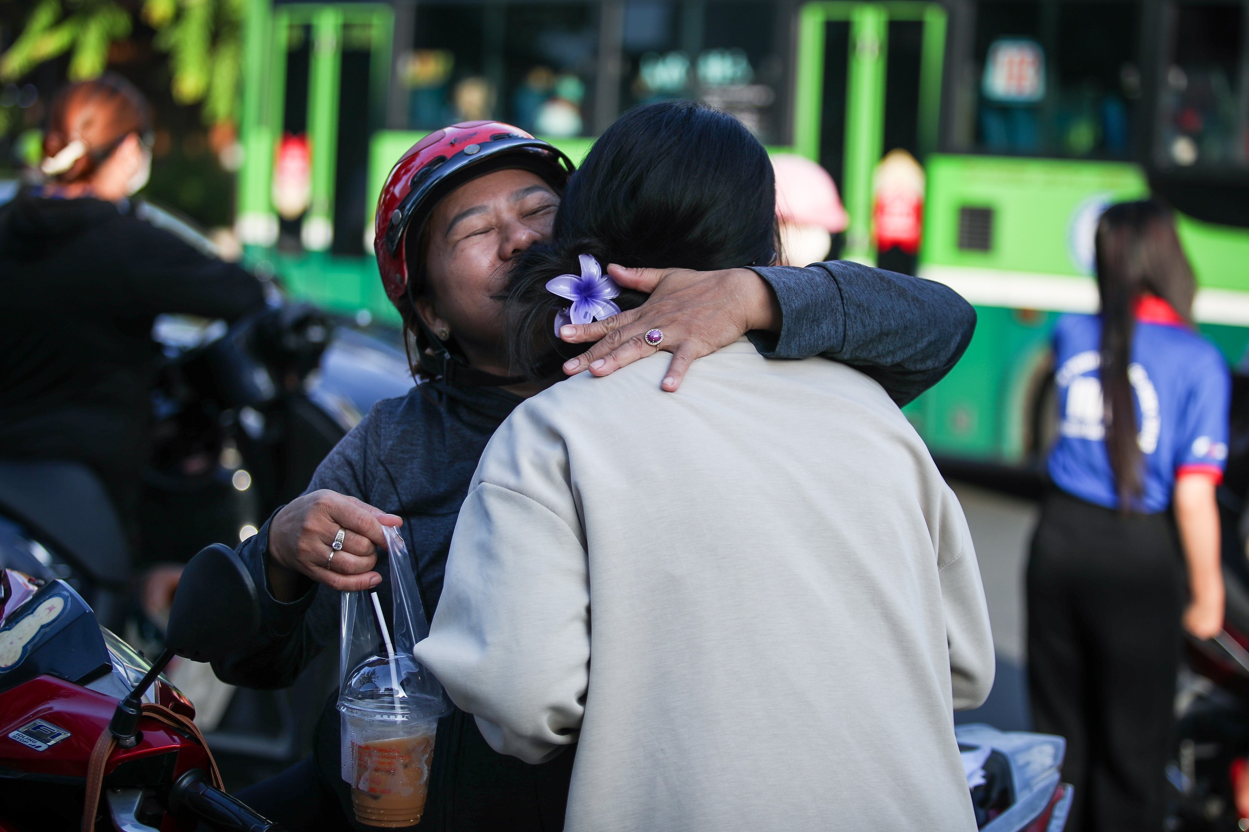 Ngày gia đình Việt Nam: Mẹ học lớp 3 mong con vào ĐH, một đời bình an- Ảnh 7. Ngày gia đình Việt Nam: Mẹ học lớp 3 mong con vào ĐH, một đời bình an- Ảnh 7.